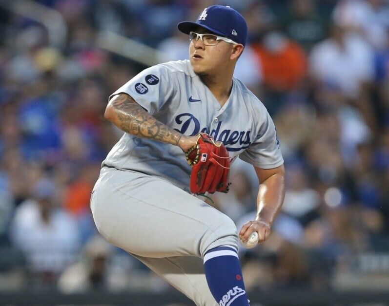 Julio Urías