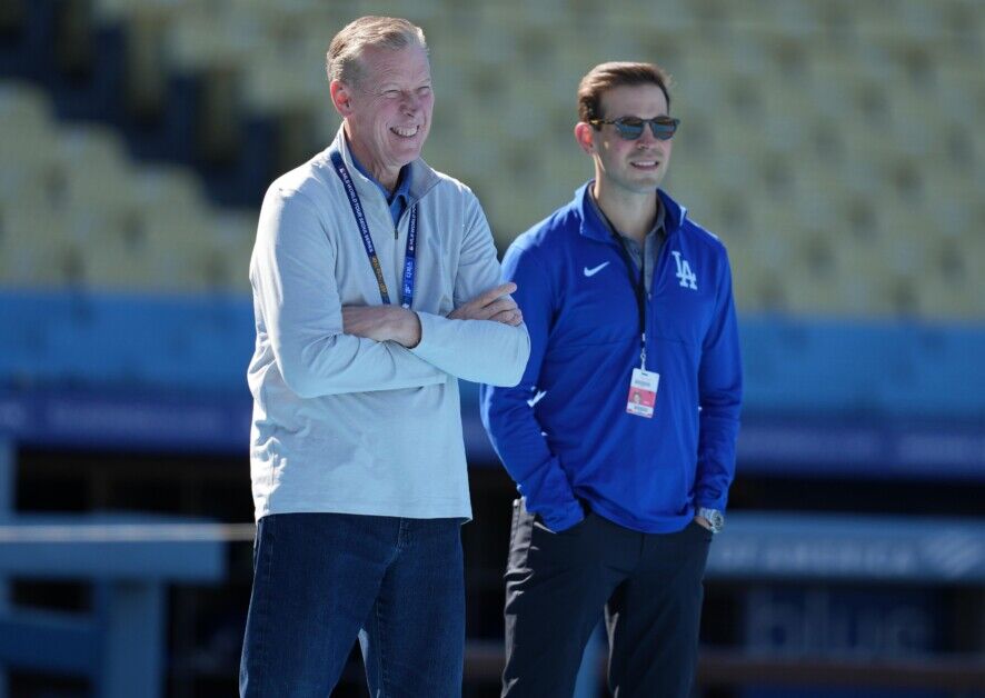 Orel Hershiser, Joe Davis, SportsNet LA broadcasters