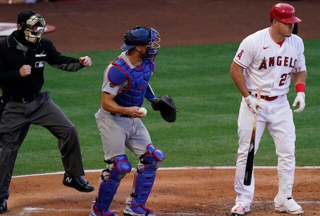 Austin Barnes, Mike Trout