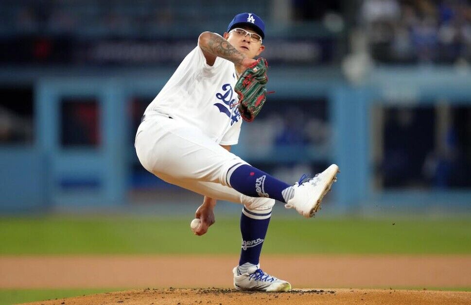 Julio Urías