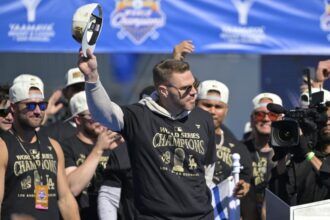 Freddie Freeman, Kevin Kiermaier, Dodgers World Series celebration