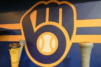 Milwaukee Brewers logo