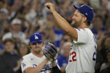 Clayton Kershaw 3000 strikeouts, Kiké Hernández